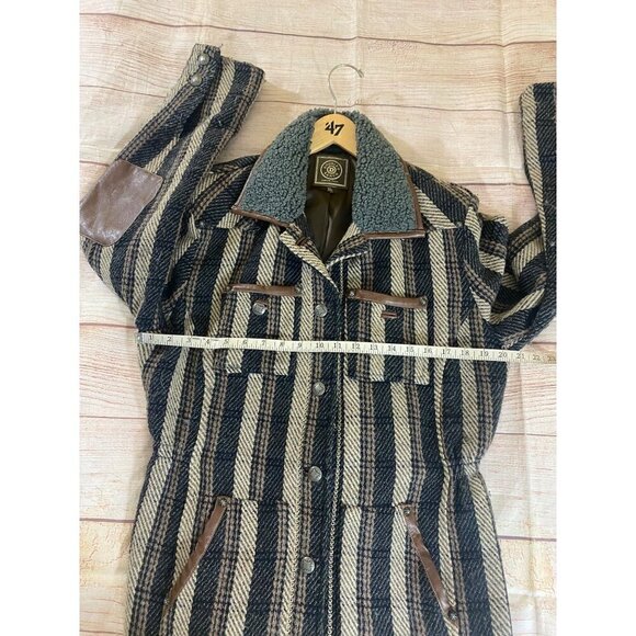 Double D Ranch Women's Multi Stripe Button Front Jacket - XL - Picture 12 of 16